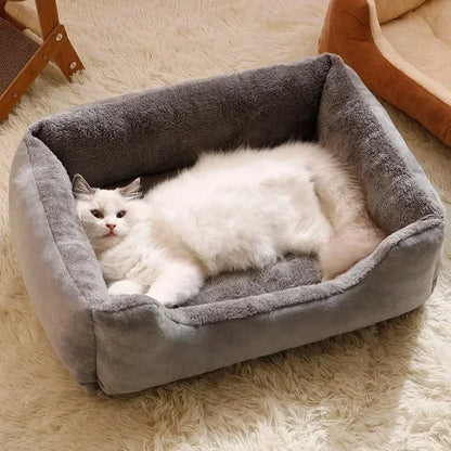 CozyCloud™ Plush Pet Bed – Ultra-Soft & Comfortable Bed for Cats & Dogs